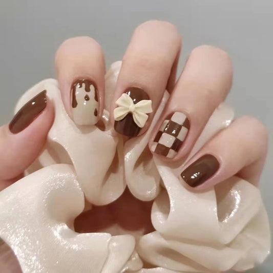 Choco Chic – Dessert-Inspired Press-On Nails