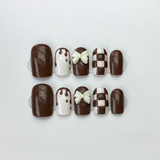 Choco Chic – Dessert-Inspired Press-On Nails