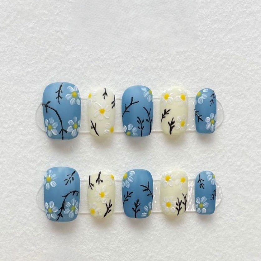 Wildflower Poise – Teal & Cream Floral Press-On Nail