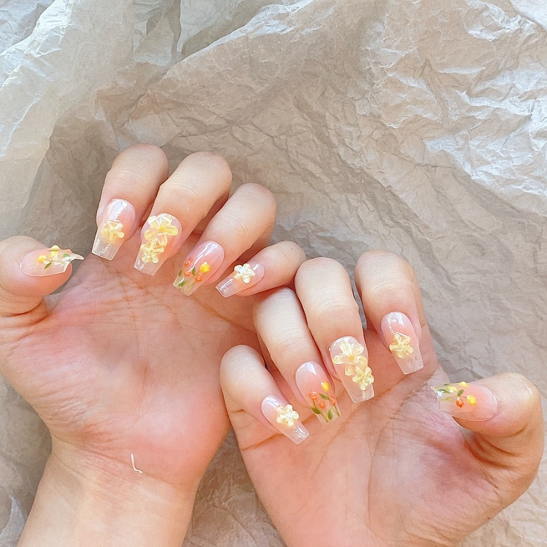 Tulip Whisper – Spring Garden Press-On Nails