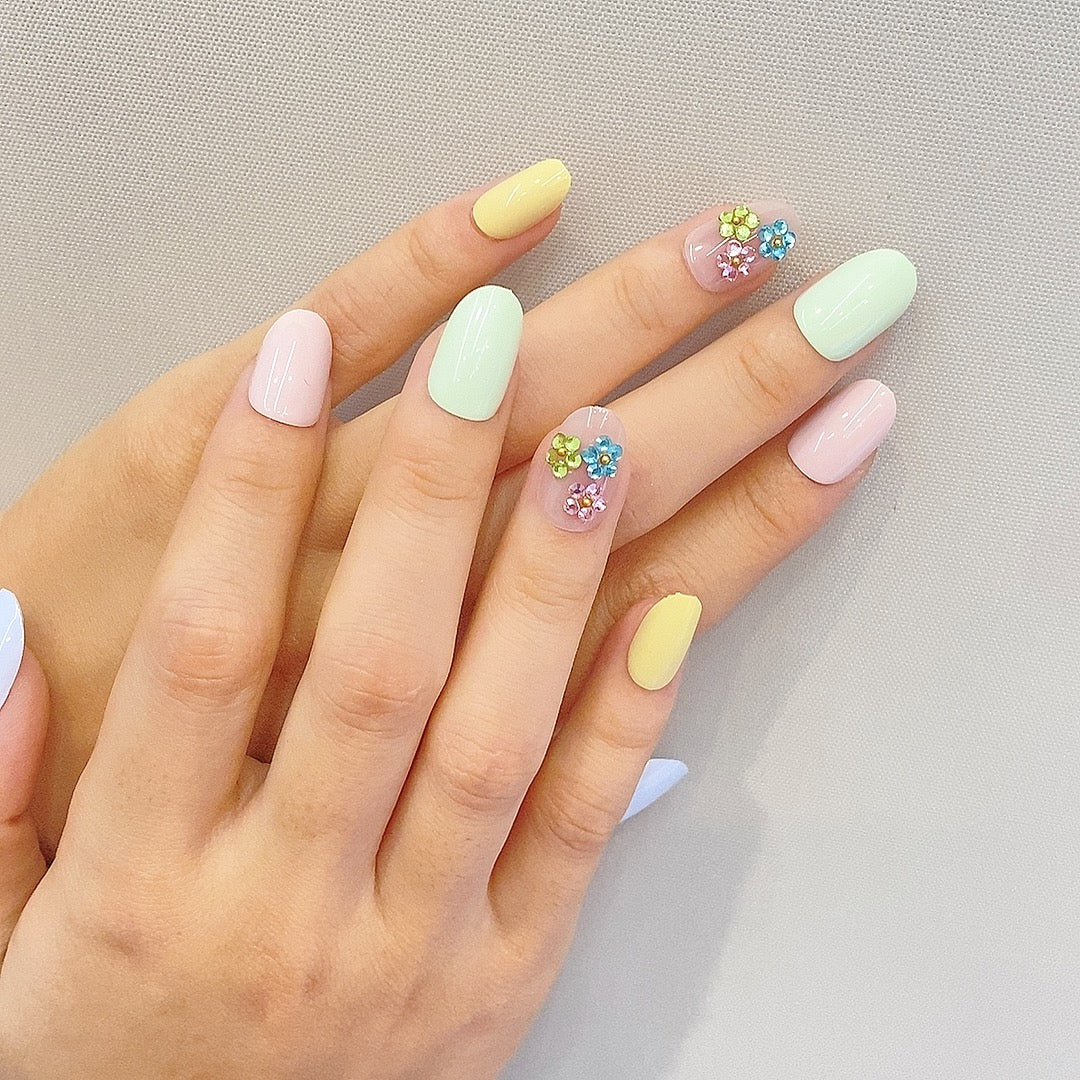 Berry Bear – Pastel Garden Press-On Nails