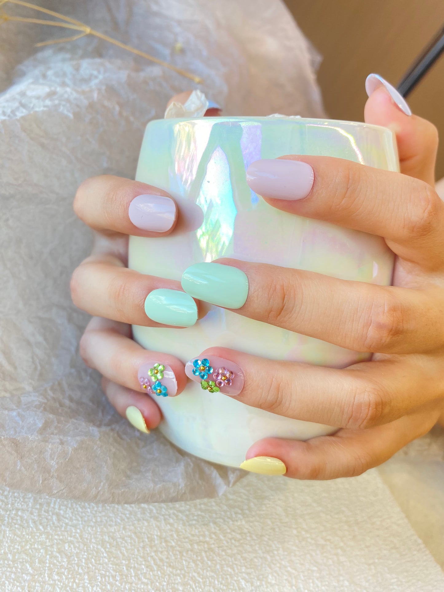 Berry Bear – Pastel Garden Press-On Nails