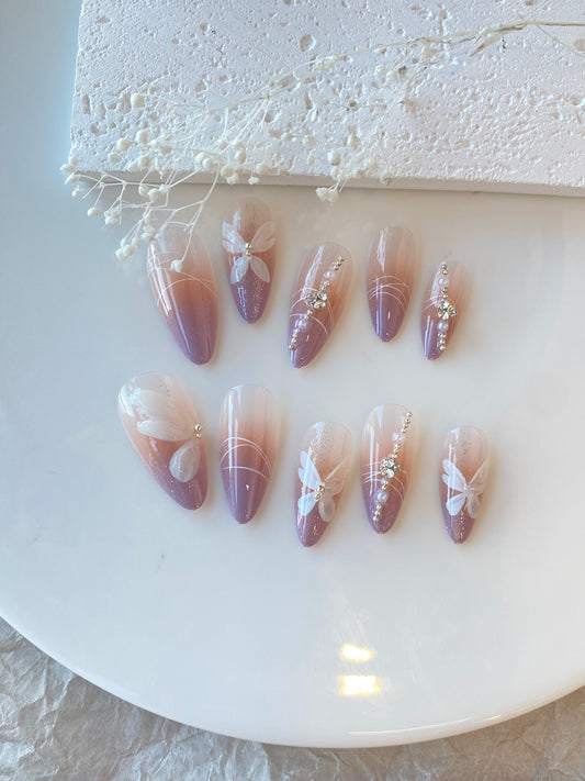 Petal Veil – Ombré Floral Press-On Nails