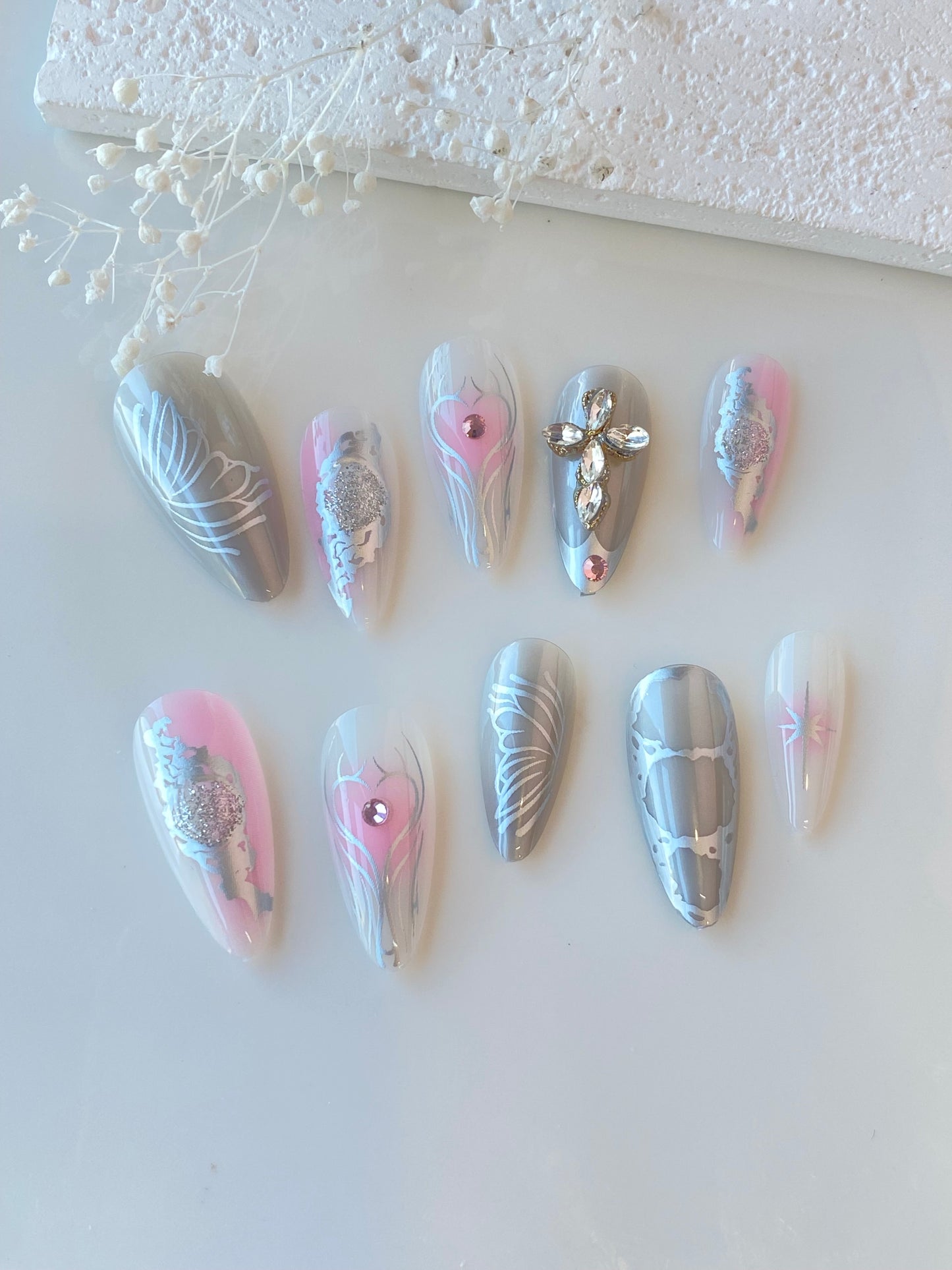 Mystic Bloom – Abstract Foil Press-On Nails